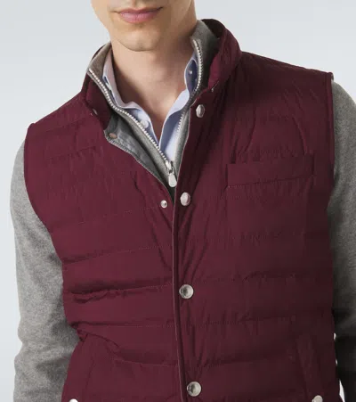Brunello Cucinelli Lightweight Techno Fabric Down Vest In Burgundy