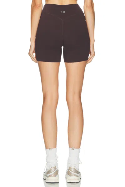 437 The Essentials Short In Multi