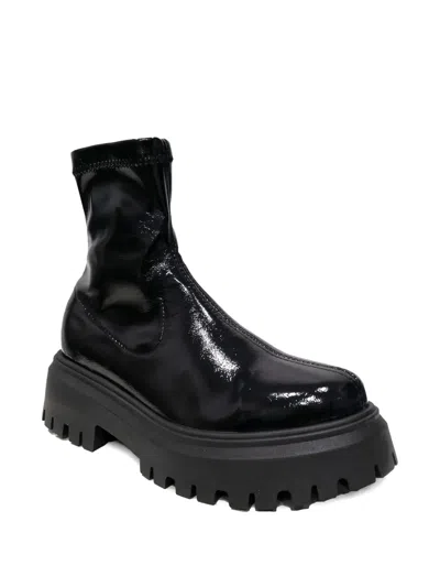 Altercore Morrigan Crinkled-texture Ankle Boots In Black