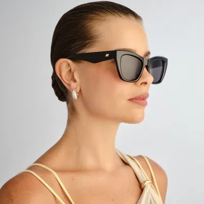 Le Specs Lumen +