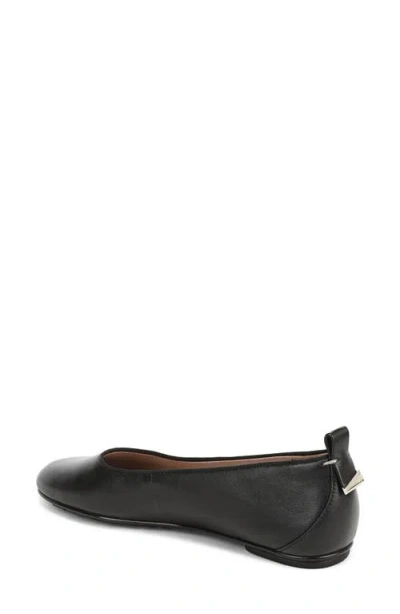 Naturalizer Wide Width Ava Ballet Flat In Black