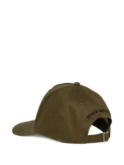 Dsquared2 Maple-leaf Logo-print Baseball Cap In Green