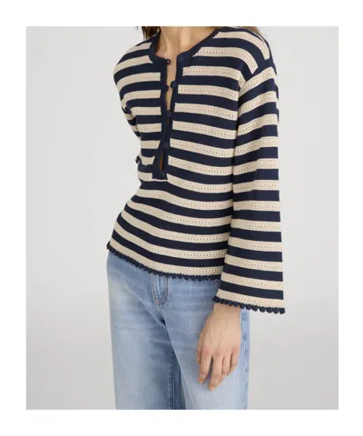 Frame The Easy Captain Pullover In White