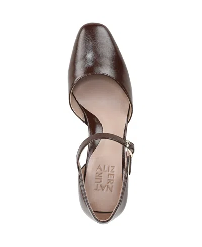 Naturalizer Yasmin Pump In Brown