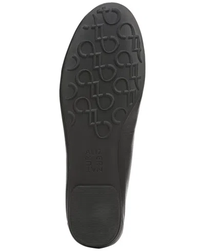 Naturalizer Soft Flex Ballet Flat In Multi