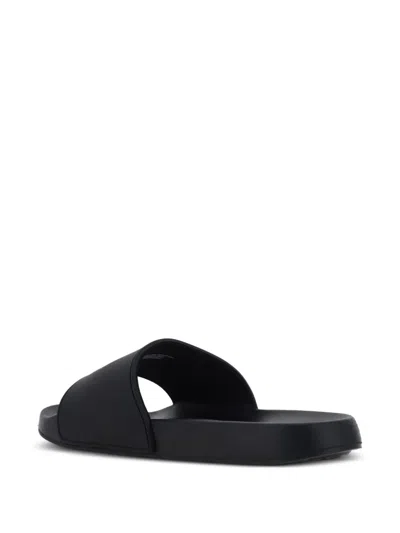 Moose Knuckles Logo Icon Sport Slides In Black