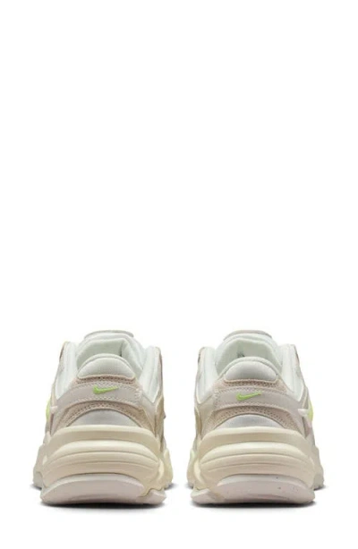 Nike Al8 Sneaker In Multi