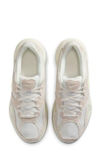 Nike Al8 Sneaker In Multi