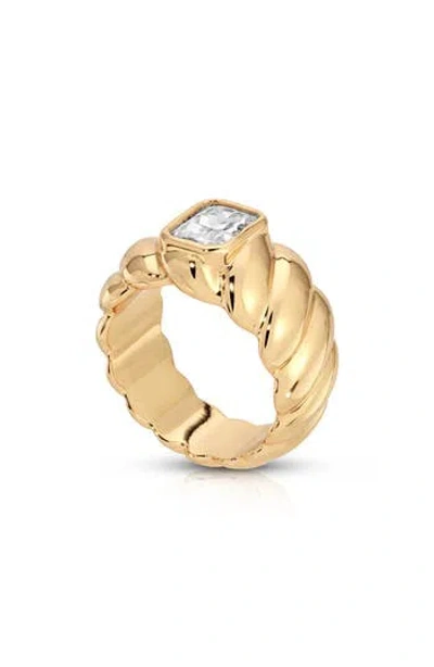 Ettika So Twisted Statement Ring In Gold