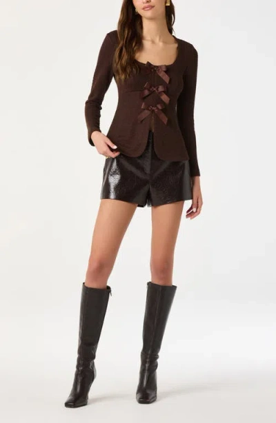 Astr The Label Split Front Bow Top In Brown