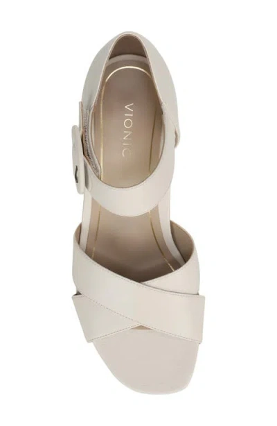 Vionic Soraya Heel Sandal In Multi