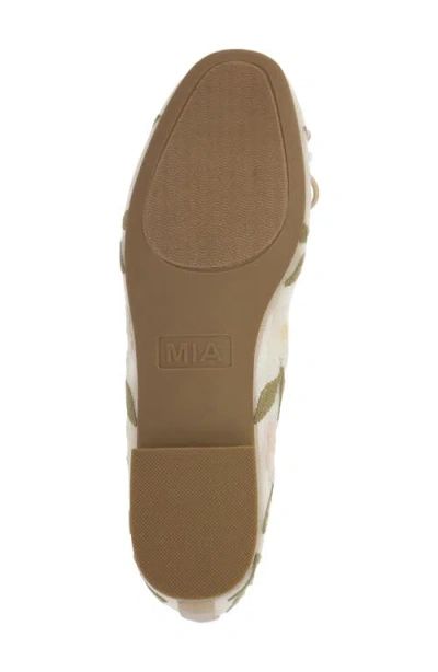 Mia Rubia Flat In Multi