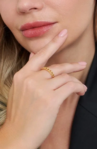 Devata Curb Chain Eternity Ring In Gold