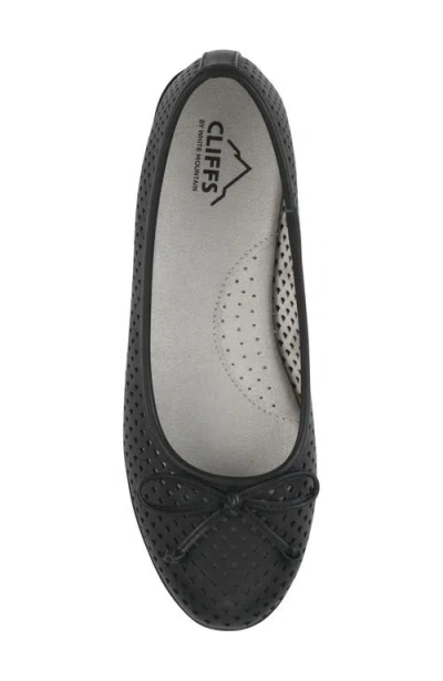 Cliffs By White Mountain Cheryl Ballet Flat In Black