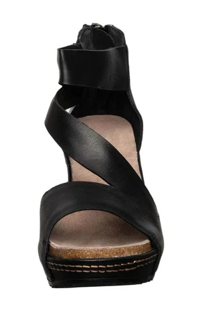 Antelope Davi Platform Wedge Sandal In Black