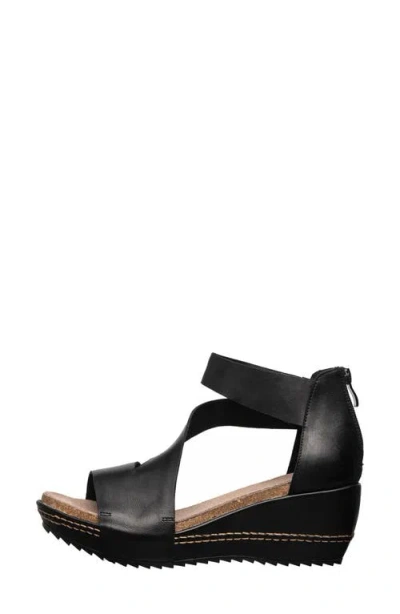 Antelope Davi Platform Wedge Sandal In Black