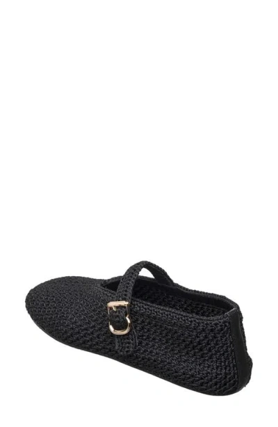 Antelope Daphne Flat In Black