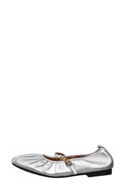 Antelope Mila Ballet Flat In Silver