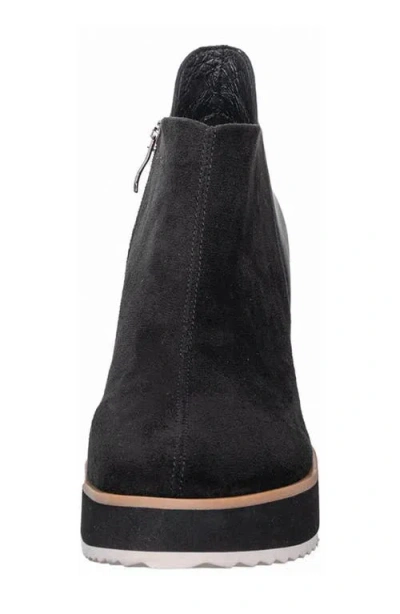 Antelope Imani Platform Wedge Bootie In Black
