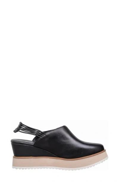 Antelope Isla Clog In Black