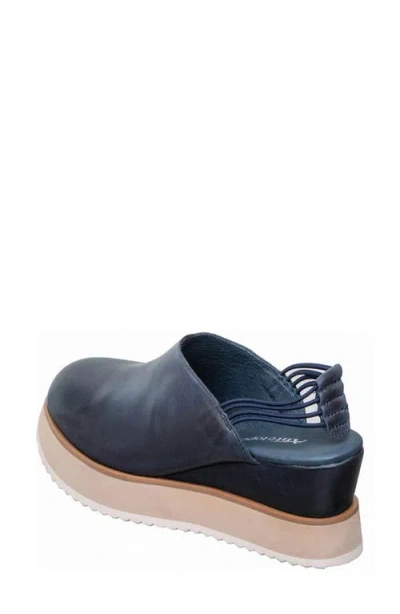 Antelope Isla Clog In Blue