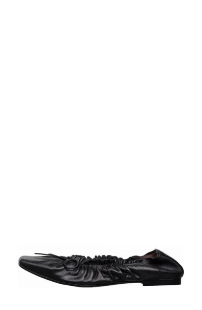Antelope Demi Flat In Black