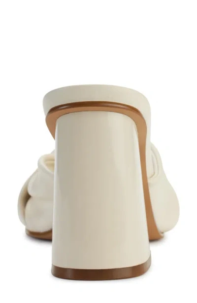 Dkny Silas Mule In Neutral