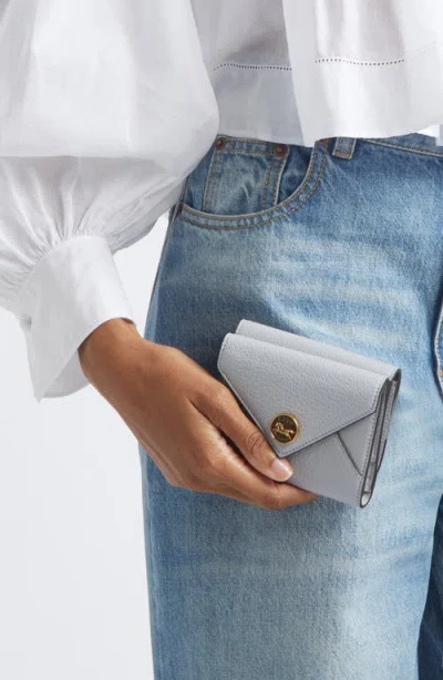Chloé Leather Envelope Trifold Wallet In Gray