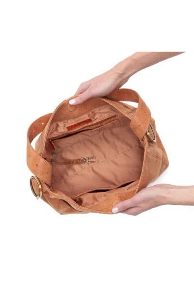 Hobo Render Leather Shoulder Bag In Brown