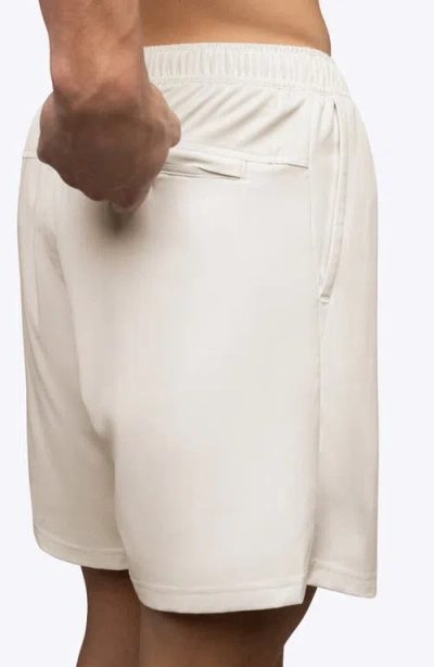 Cuts Crossover Performance Drawstring Shorts In Pink