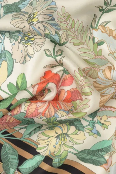 Elizabetta Mina In Pattern