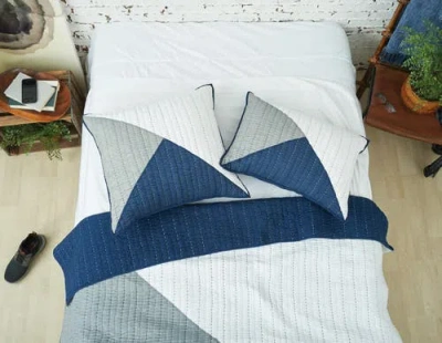 Carol & Frank Asymmetrical Queen Quilt In Blue