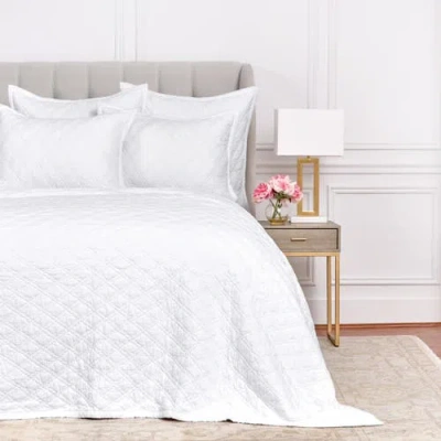 Elisabeth York Emory Dove Queen Quilt In White