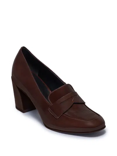 Bernardo Nevaeh Leather Pumps In Brown