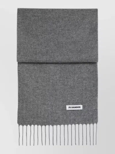 Jil Sander Rectangular Scarf Fringe Detail Versatile Accessory In Gray