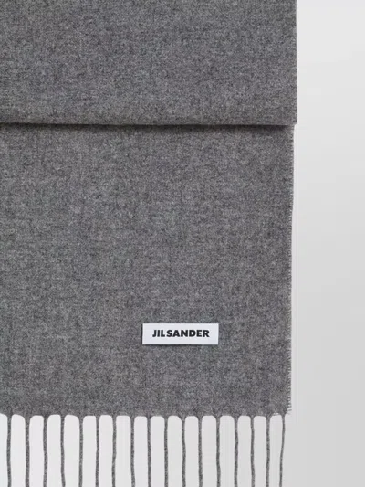Jil Sander Rectangular Scarf Fringe Detail Versatile Accessory In Gray