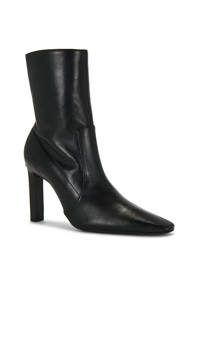 Schutz Ulla Boot In Black