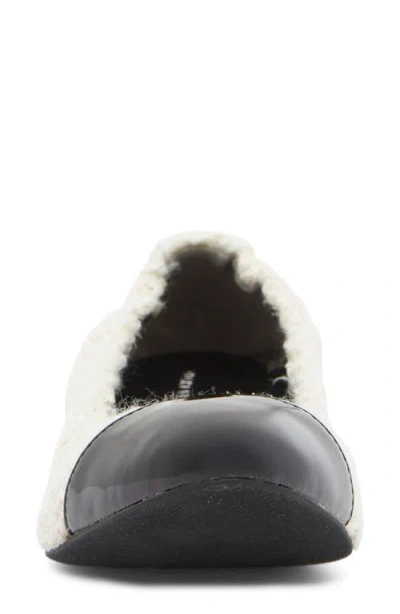Stuart Weitzman Gabby Foldable Ballet Flat In Multi