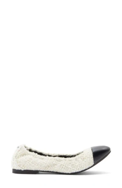 Stuart Weitzman Gabby Foldable Ballet Flat In Multi
