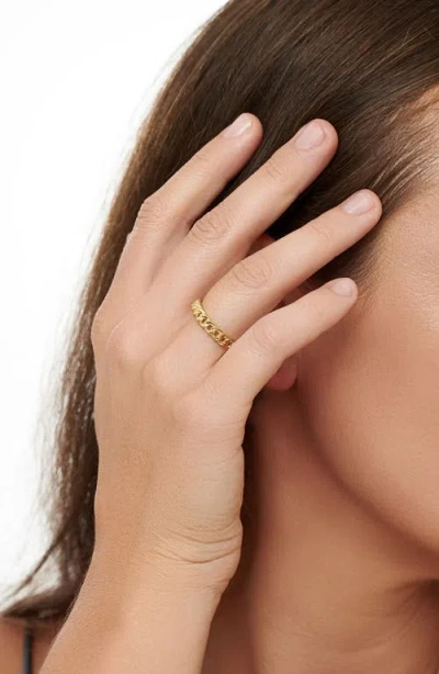 Devata Curb Chain Eternity Ring In Gold