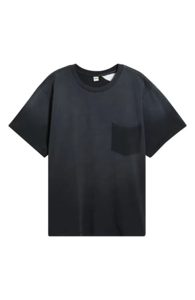 Elwood Core Distressed Tee In Black