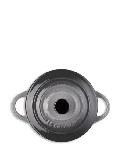 Le Creuset 라운드 스톤웨어 미니 코코테 In Black