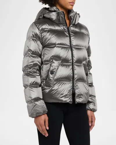 Moncler Quilted Short Down Jacket In Gray