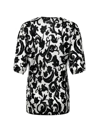 Liu •jo Pattern Short-sleeve T-shirt In Black