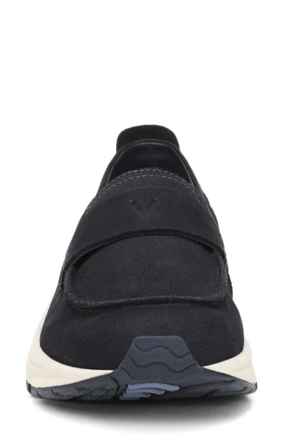Vionic Walk Roam Loafer In Multi
