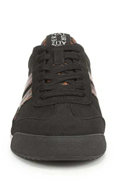 Naturalizer Garnet Sneaker In Multi