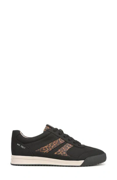 Naturalizer Garnet Sneaker In Multi