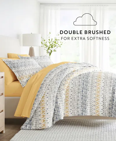 Ienjoy Home Bedding Bundle Patterned 7-piece Comforter Set, King