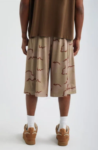 Elwood Baggy Mesh Shorts In Brown