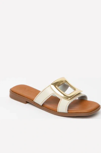 Menina Step Brisa Leather Slide In White